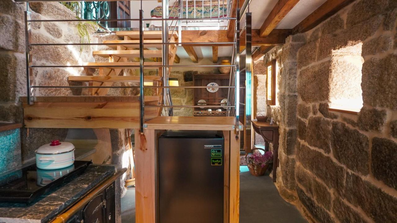 Casa La Trinidad - Ribeira Sacra Leilighet Nogueira De Ramuin Eksteriør bilde