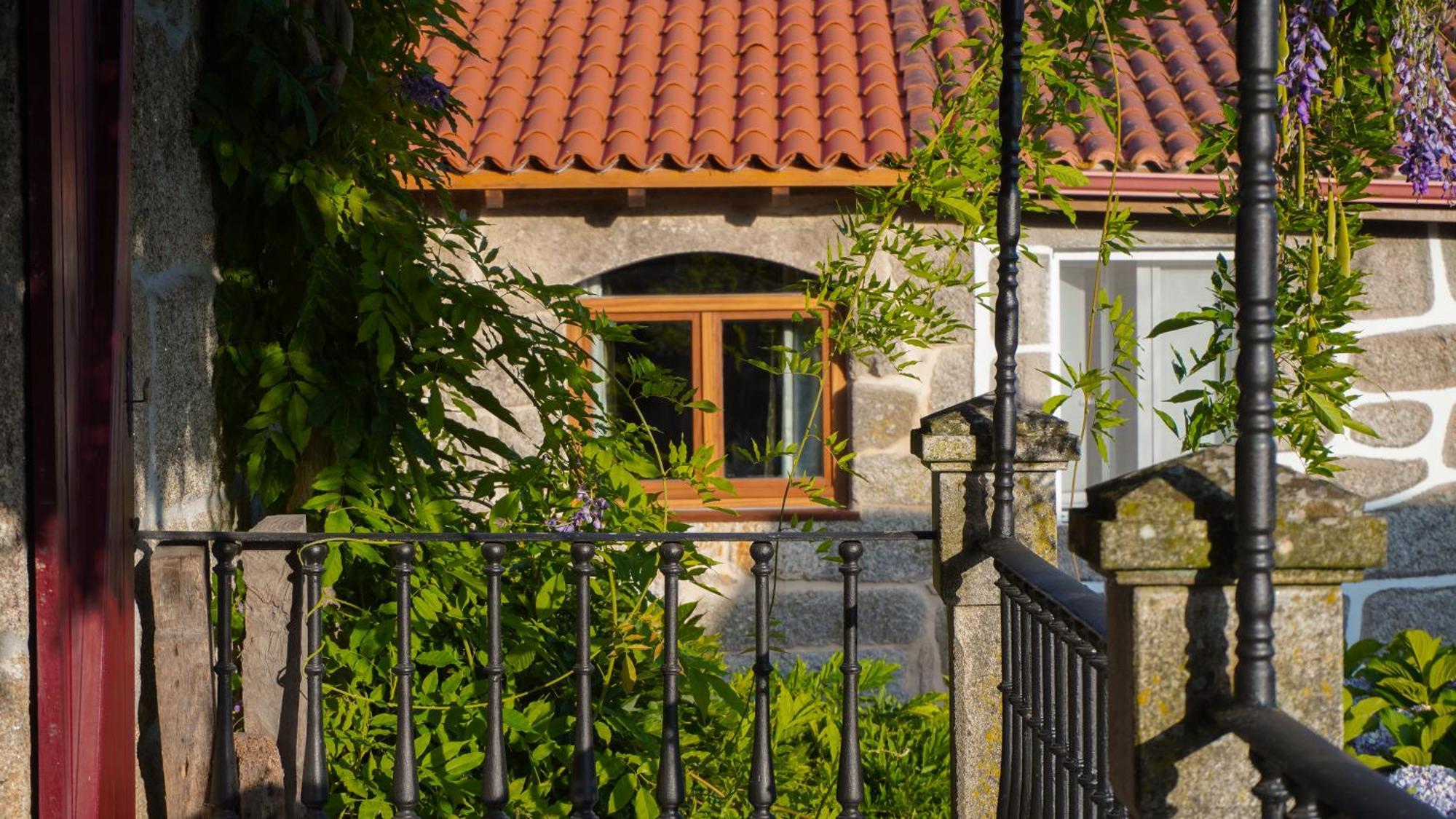 Casa La Trinidad - Ribeira Sacra Leilighet Nogueira De Ramuin Eksteriør bilde